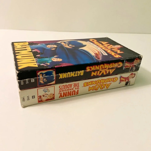 Lot of 2 Alvin and the Chipmunks VHS Tapes Go to the Movies Batmunk - Picture 5 of 10